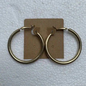 NEW Bloomingdales AQUA Fashion Jewelry Gold Tone Hoop Earrings